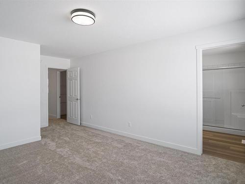 7224 182 Avenue, Edmonton, AB - Indoor Photo Showing Other Room