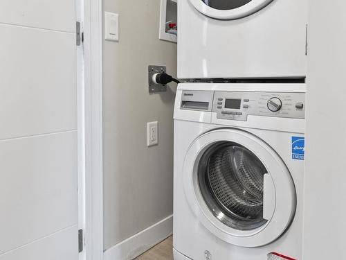 91 600 Bellerose Drive, St. Albert, AB - Indoor Photo Showing Laundry Room