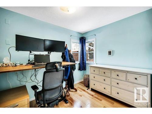 10434 138 Street, Edmonton, AB - Indoor Photo Showing Office