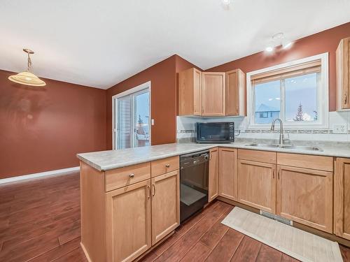 28 225 Blackburn E, Edmonton, AB - Indoor Photo Showing Kitchen With Double Sink