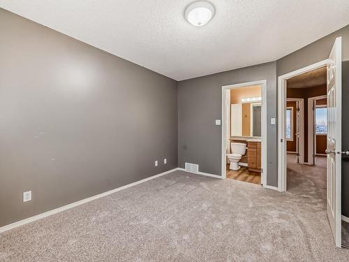 28 225 Blackburn E, Edmonton, AB - Indoor Photo Showing Other Room