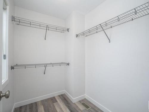 883 Oakland Boulevard, Devon, AB - Indoor With Storage