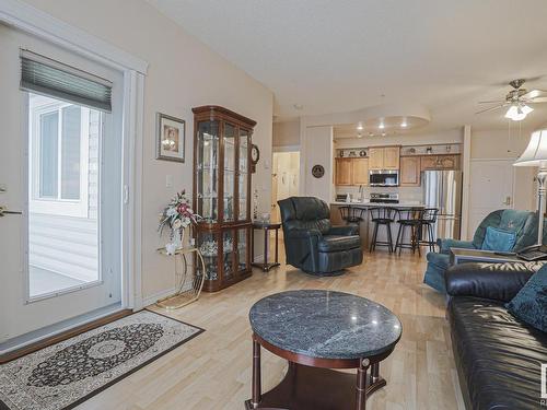 112 14259 50 Street, Edmonton, AB - Indoor Photo Showing Living Room