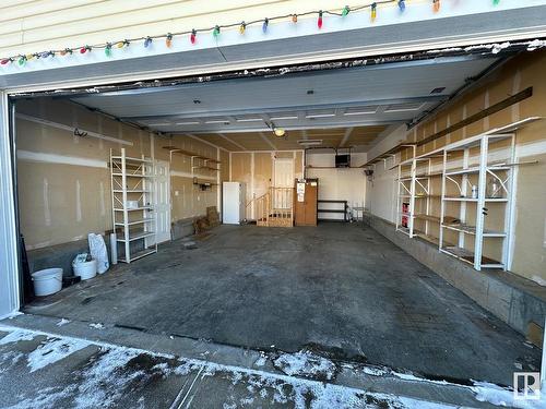 26 Willowdale Place, Stony Plain, AB -  Photo Showing Garage