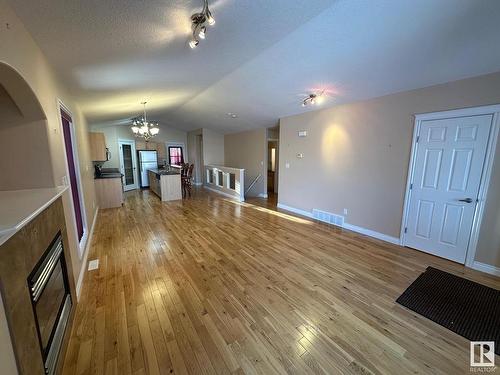 26 Willowdale Place, Stony Plain, AB - Indoor Photo Showing Other Room