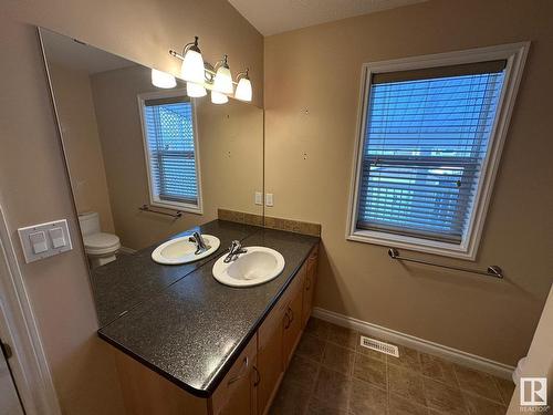 26 Willowdale Place, Stony Plain, AB - Indoor Photo Showing Bathroom