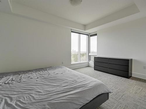 503 10035 Saskatchewan Drive, Edmonton, AB - Indoor Photo Showing Bedroom