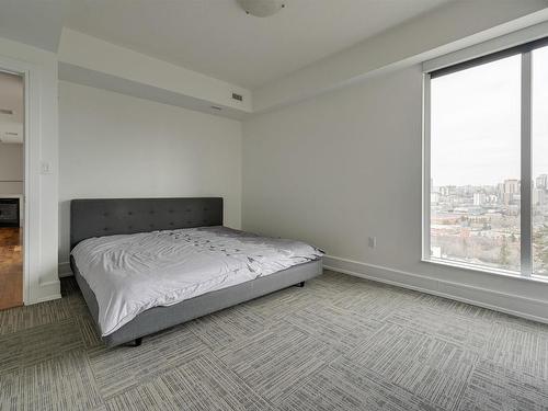 503 10035 Saskatchewan Drive, Edmonton, AB - Indoor Photo Showing Bedroom