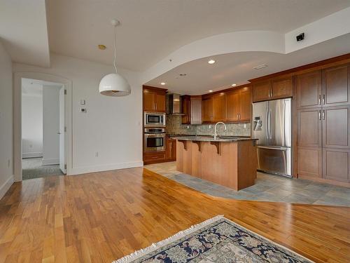 503 10035 Saskatchewan Drive, Edmonton, AB - Indoor Photo Showing Kitchen