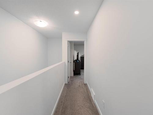 2426 Wonnacott Court, Edmonton, AB - Indoor Photo Showing Other Room