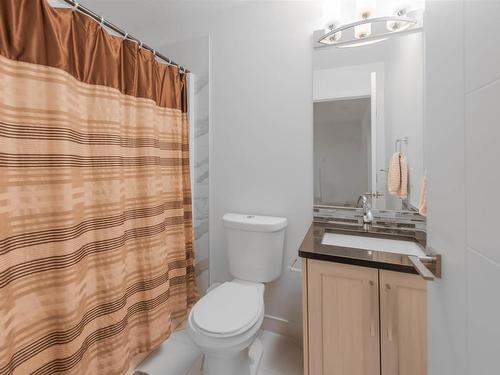 2426 Wonnacott Court, Edmonton, AB - Indoor Photo Showing Bathroom