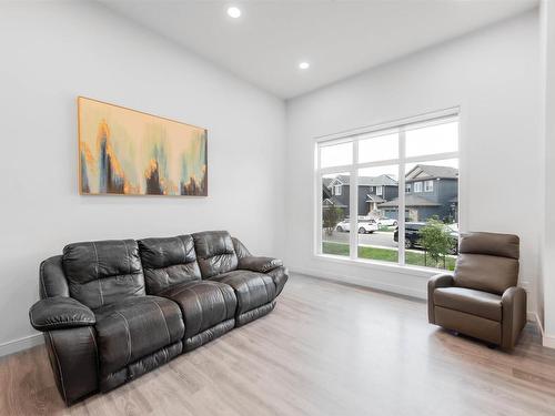 2426 Wonnacott Court, Edmonton, AB - Indoor Photo Showing Living Room