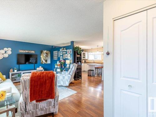 3608 41 Street, Leduc, AB - Indoor Photo Showing Living Room