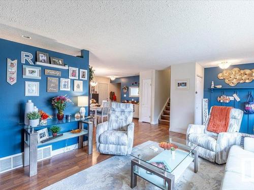 3608 41 Street, Leduc, AB - Indoor Photo Showing Living Room