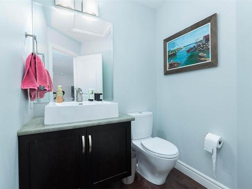 7416 104A Avenue, Edmonton, AB - Indoor Photo Showing Bathroom