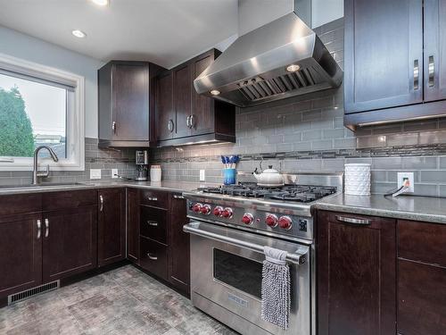 7416 104A Avenue, Edmonton, AB - Indoor Photo Showing Kitchen