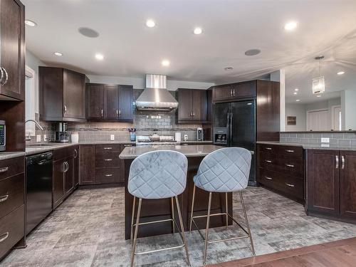 7416 104A Avenue, Edmonton, AB - Indoor Photo Showing Kitchen With Upgraded Kitchen