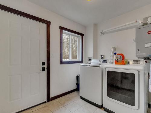 102 53513 Rge Road 35, Rural Lac Ste. Anne County, AB - Indoor Photo Showing Laundry Room