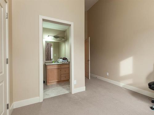 10651 68 Ave 6711 107 St Avenue, Edmonton, AB - Indoor Photo Showing Other Room