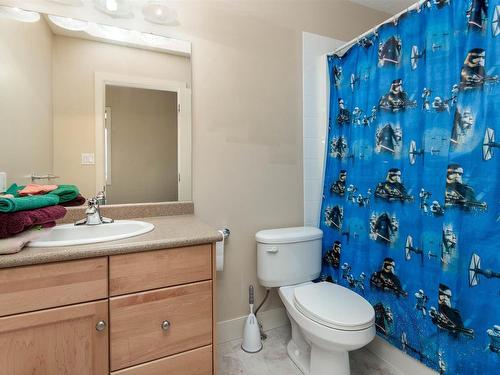 10651 68 Ave 6711 107 St Avenue, Edmonton, AB - Indoor Photo Showing Bathroom