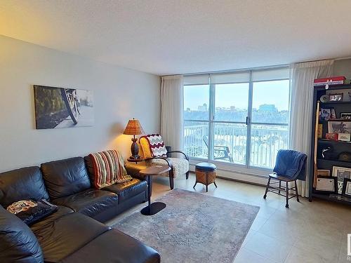 505 12121 Jasper Avenue, Edmonton, AB - Indoor Photo Showing Living Room