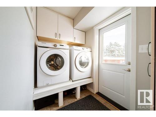 3213 110A Street, Edmonton, AB - Indoor Photo Showing Laundry Room