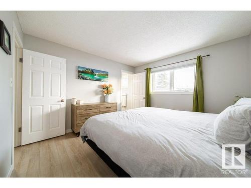 3213 110A Street, Edmonton, AB - Indoor Photo Showing Bedroom