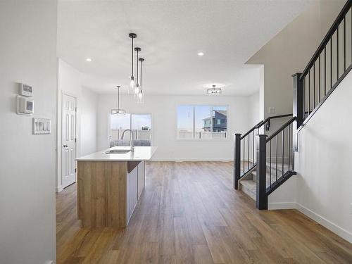 19215 24 Avenue, Edmonton, AB - Indoor Photo Showing Kitchen With Upgraded Kitchen