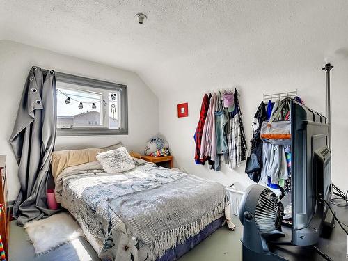 12732 127 Street, Edmonton, AB - Indoor Photo Showing Bedroom