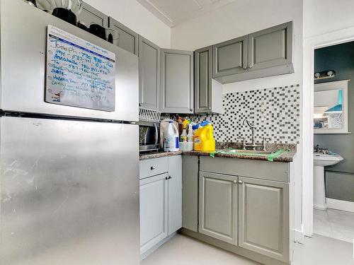 12732 127 Street, Edmonton, AB - Indoor Photo Showing Kitchen