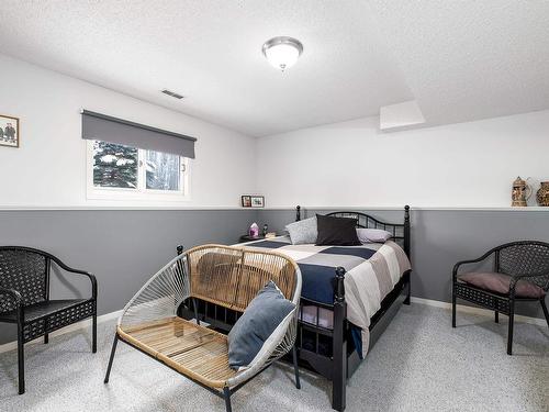 26 53504 Rge Road 274, Rural Parkland County, AB - Indoor Photo Showing Bedroom