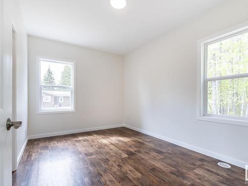 305 3 Street, Rural Lac Ste. Anne County, AB - Indoor Photo Showing Other Room