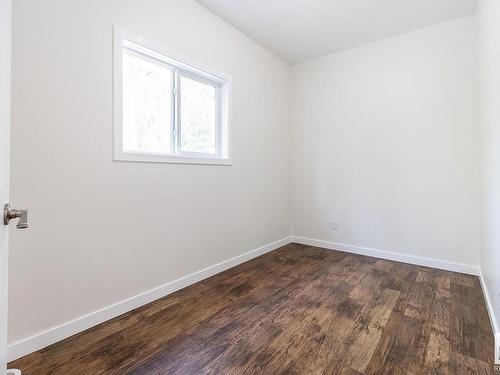 305 3 Street, Rural Lac Ste. Anne County, AB - Indoor Photo Showing Other Room