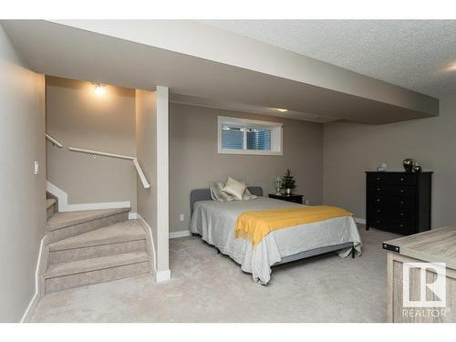 3047 Harvey Crescent, Edmonton, AB - Indoor Photo Showing Bedroom