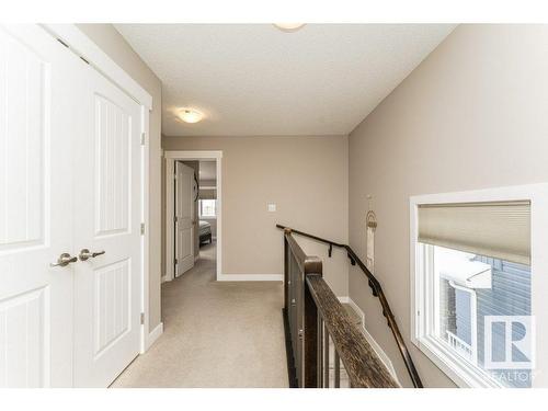 3047 Harvey Crescent, Edmonton, AB - Indoor Photo Showing Other Room