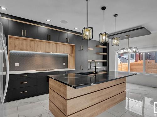 115 38 Street, Edmonton, AB - Indoor Photo Showing Kitchen