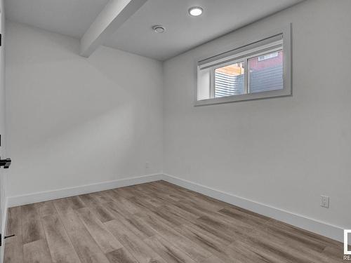 115 38 Street, Edmonton, AB - Indoor Photo Showing Other Room