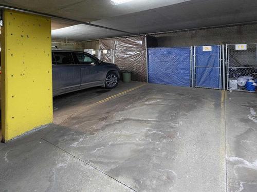 405 7951 96 Street, Edmonton, AB - Indoor Photo Showing Garage