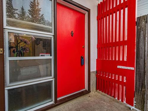 8 Grenfell Avenue, St. Albert, AB - Indoor Photo Showing Other Room