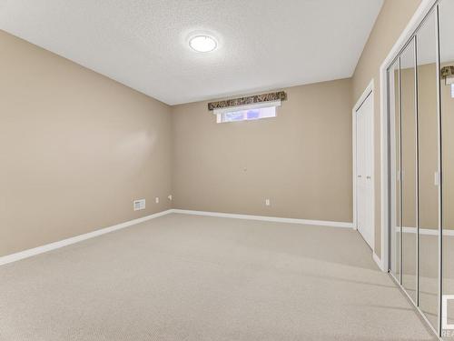 164 Darlington Crescent, Edmonton, AB - Indoor Photo Showing Other Room