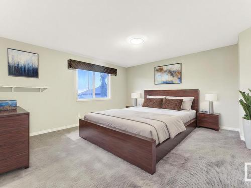 164 Darlington Crescent, Edmonton, AB - Indoor Photo Showing Bedroom