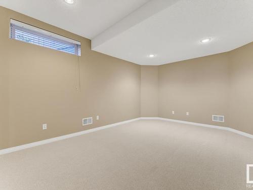 164 Darlington Crescent, Edmonton, AB - Indoor Photo Showing Other Room