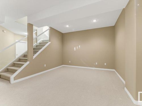 164 Darlington Crescent, Edmonton, AB - Indoor Photo Showing Other Room