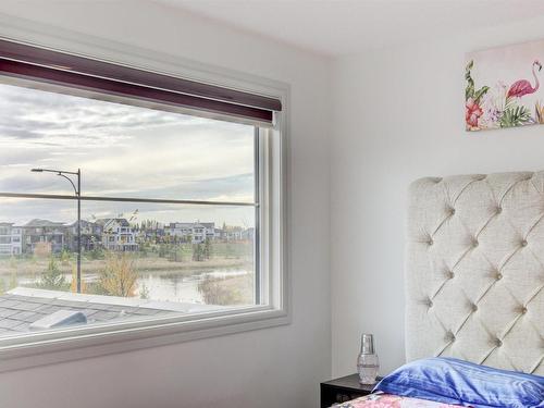 5795 Cautley Crescent, Edmonton, AB - Indoor Photo Showing Bedroom