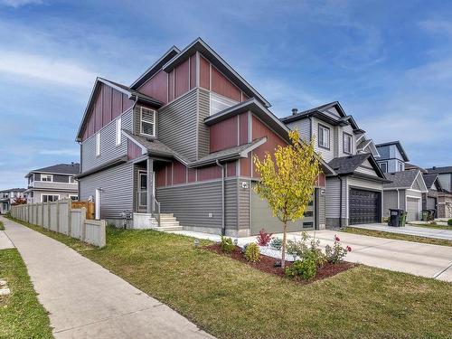 5795 Cautley Crescent, Edmonton, AB - Outdoor With Facade