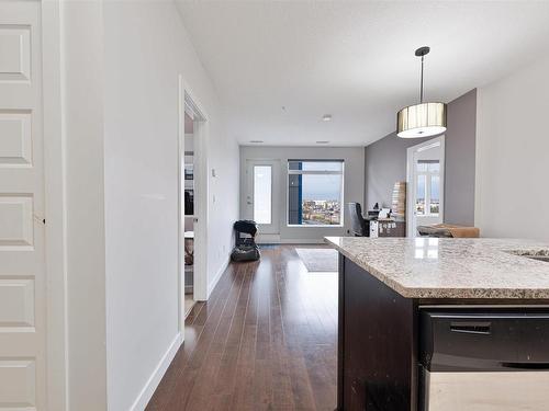 410 5151 Windermere Bv, Edmonton, AB - Indoor Photo Showing Kitchen