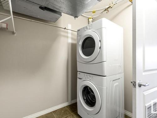 222 300 Spruce Ridge Road, Spruce Grove, AB - Indoor Photo Showing Laundry Room