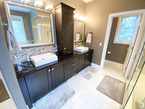 2 53120 Rge Road 15, Rural Parkland County, AB - Indoor Photo Showing Bathroom