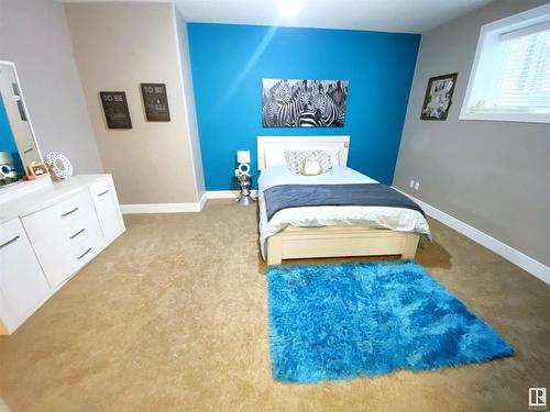 2 53120 Rge Road 15, Rural Parkland County, AB - Indoor Photo Showing Bedroom