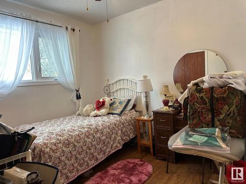 49106  130 Range Road, Rural Beaver County, AB - Indoor Photo Showing Bedroom